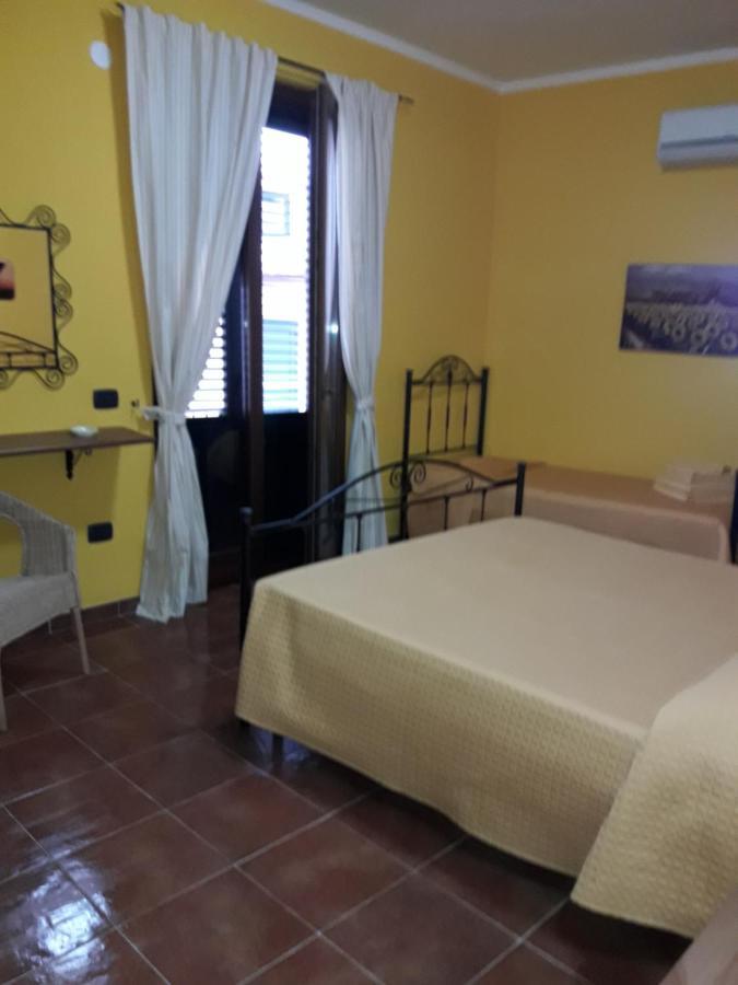 Le Tre Caravelle Bed & Breakfast Trabia Exterior foto
