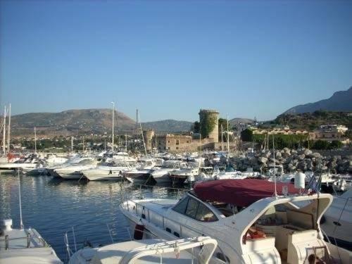 Le Tre Caravelle Bed & Breakfast Trabia Exterior foto